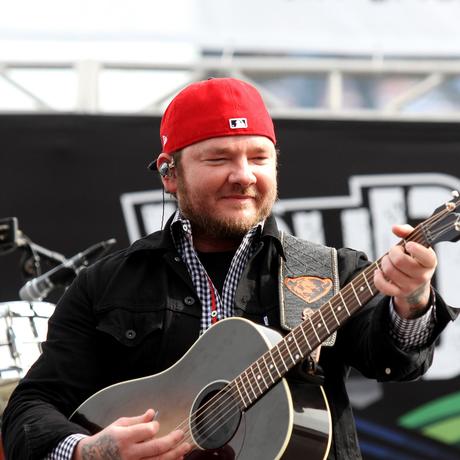 Stoney LaRue