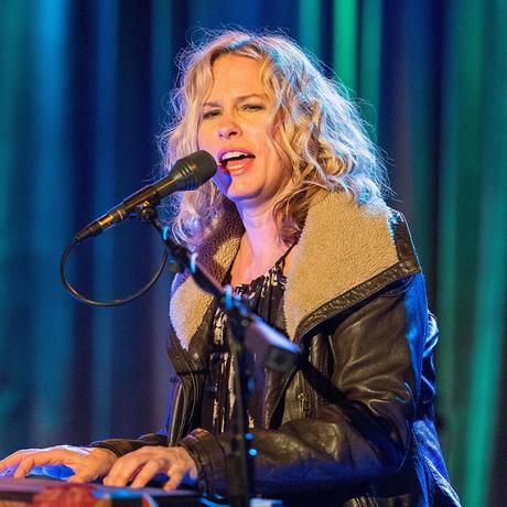 Vonda Shepard