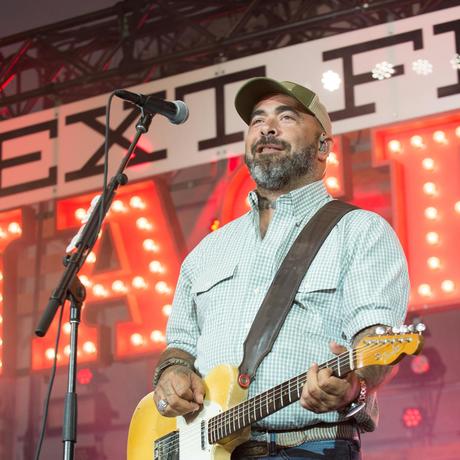 Aaron Lewis: 2026 American (21+ Event)