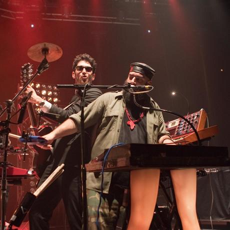 Chromeo