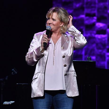 Chonda Pierce