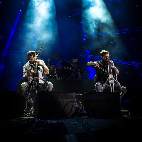2Cellos